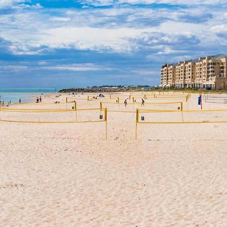 Beachside Luxury Apartments One & Two Bedroom In Beachfront Oaks Pier Building Glenelg Eksteriør bilde