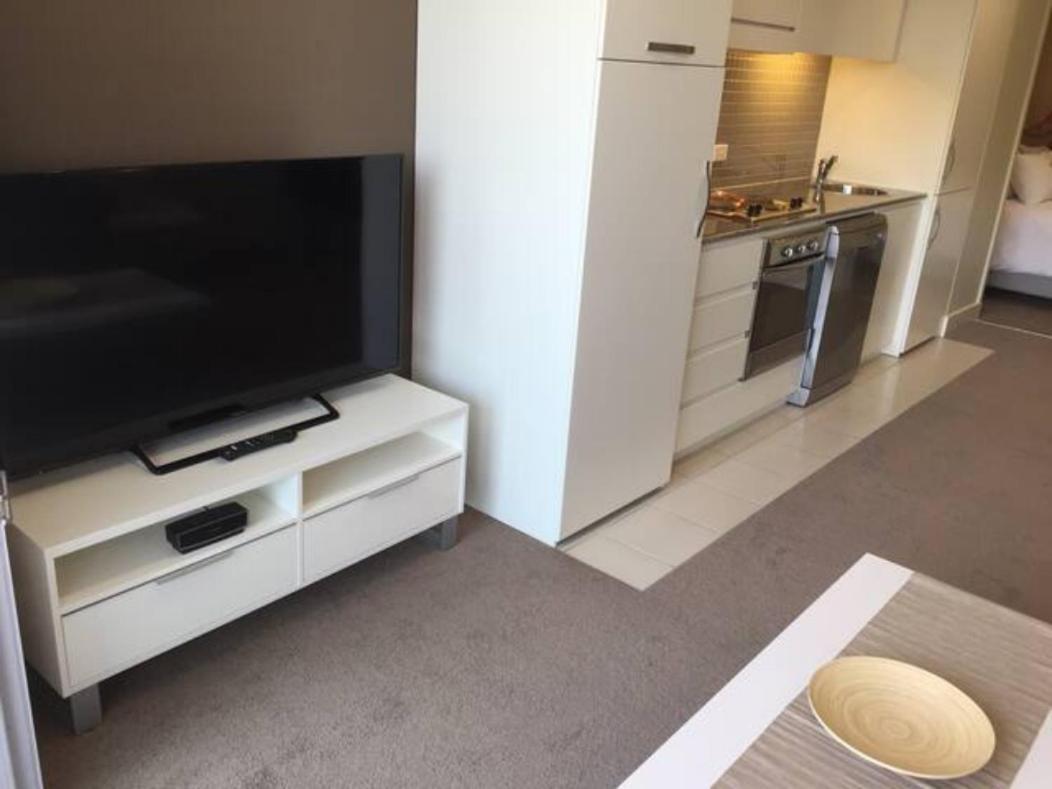 Beachside Luxury Apartments One & Two Bedroom In Beachfront Oaks Pier Building Glenelg Eksteriør bilde