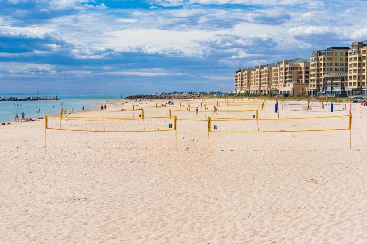 Beachside Luxury Apartments One & Two Bedroom In Beachfront Oaks Pier Building Glenelg Eksteriør bilde
