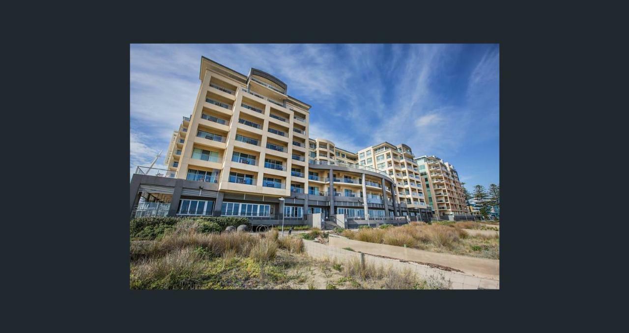 Beachside Luxury Apartments One & Two Bedroom In Beachfront Oaks Pier Building Glenelg Eksteriør bilde